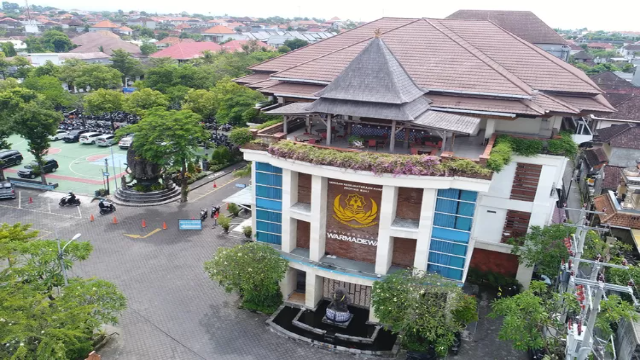 Menyelami Eksistensi dan Reputasi Kampus Warmadewa Bali
